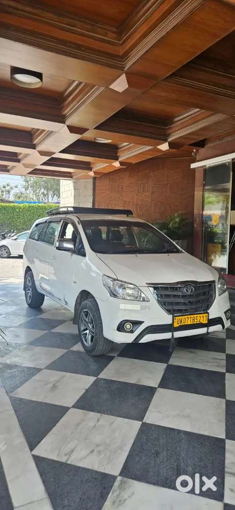 Toyota Innova 2010 Diesel Well Maintained