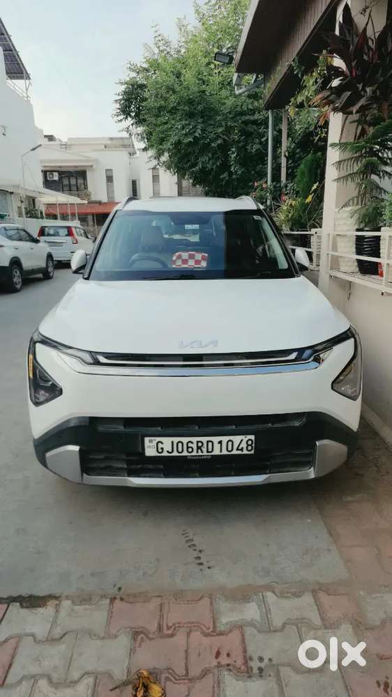 Kia Carens Clavis Diesel 2025
