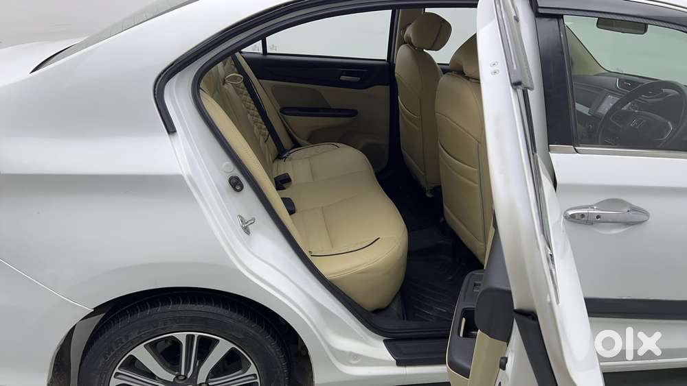 Honda Amaze [2021-2023] 1.2 Vx I-vtec Mt, 2022, Petrol