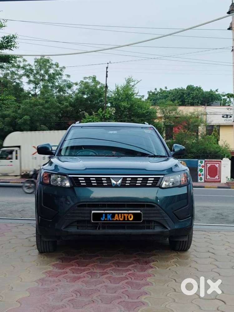 Mahindra Xuv300 W6 Diesel, 2024, Diesel