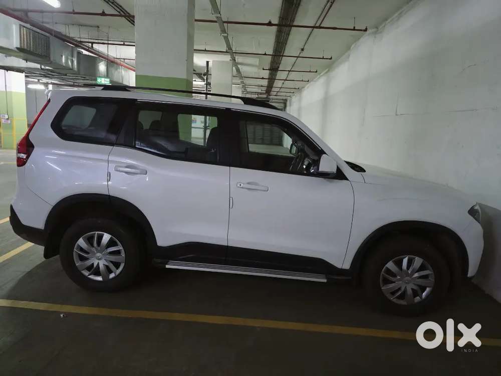 Mahindra Scorpio-n 2022 -2023 Petrol Automatic