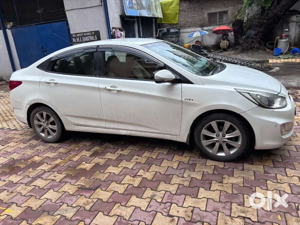 Hyundai Verna 1.6 Sx 2012