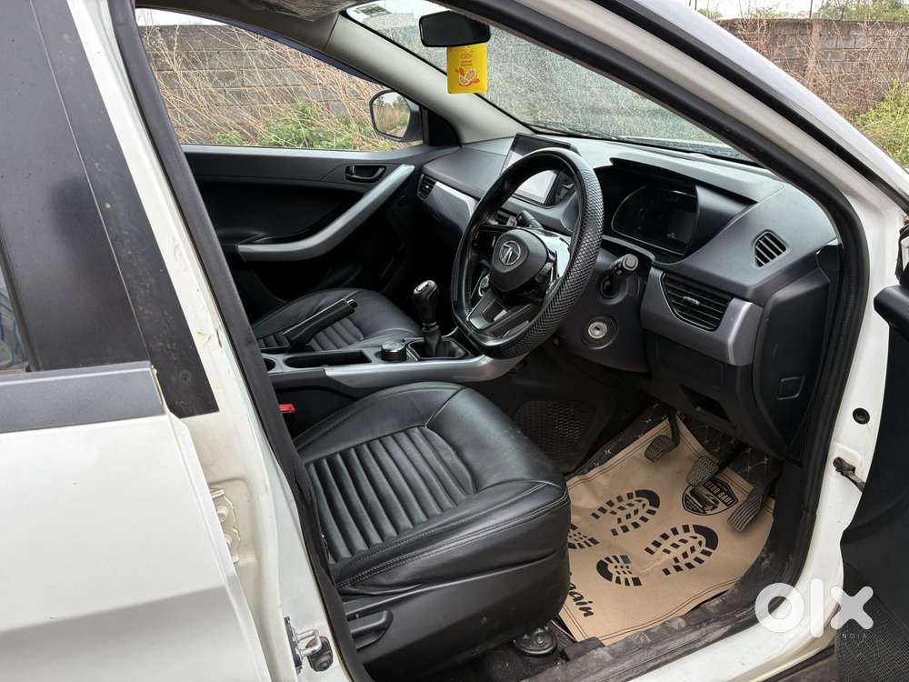 Tata Nexon 1.2 Revotron Xm (s), 2021, Petrol
