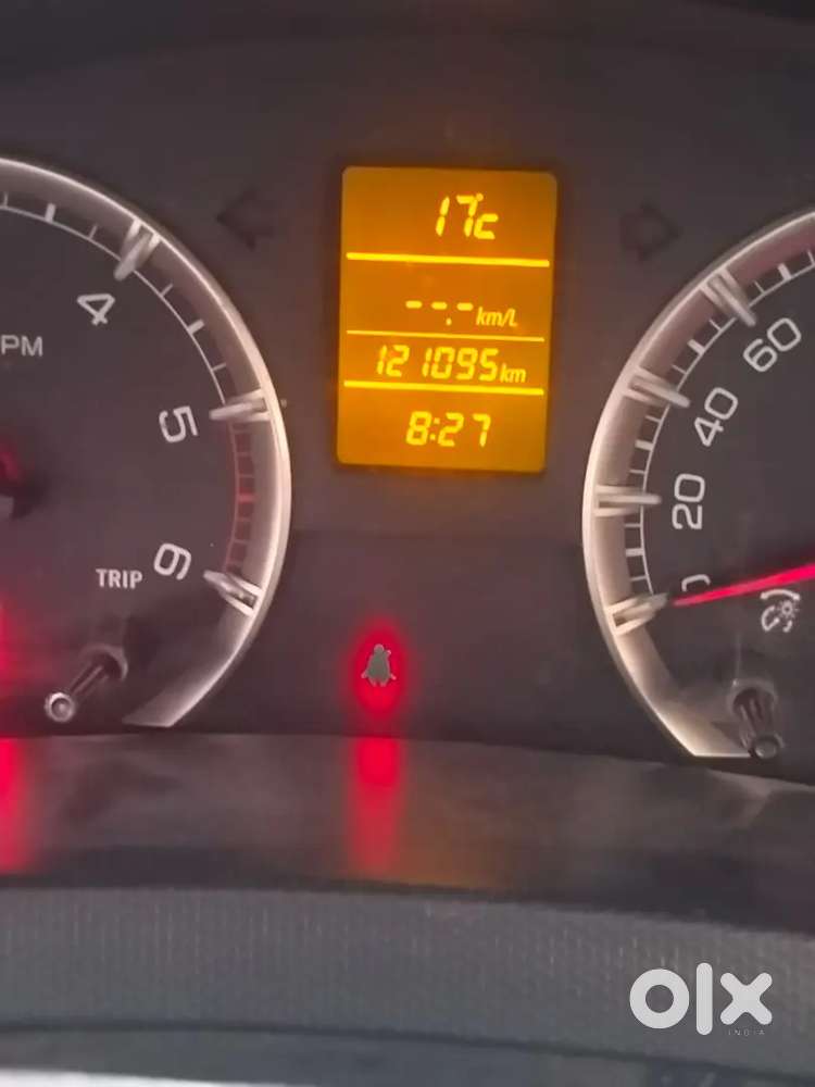 Maruti Suzuki Swift Dzire 2013 Diesel 121095 Km Driven
