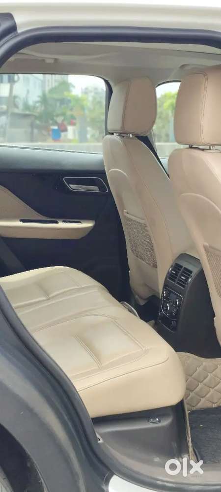 Jaguar F-pace 2018