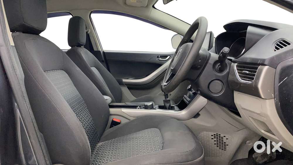 Tata Nexon 1.2 Revotron Xz Plus, 2019, Petrol