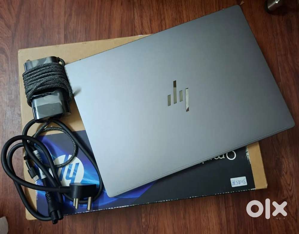 HP OmniBook X - Snapdragon X Elite - (14inch/16GB/1TBSSD/14-fe0121Q)U