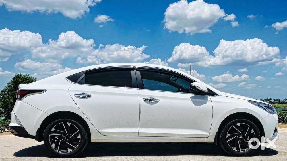 Hyundai Verna 2022 Petrol 27000 Km Driven Under Warranty Till 2027