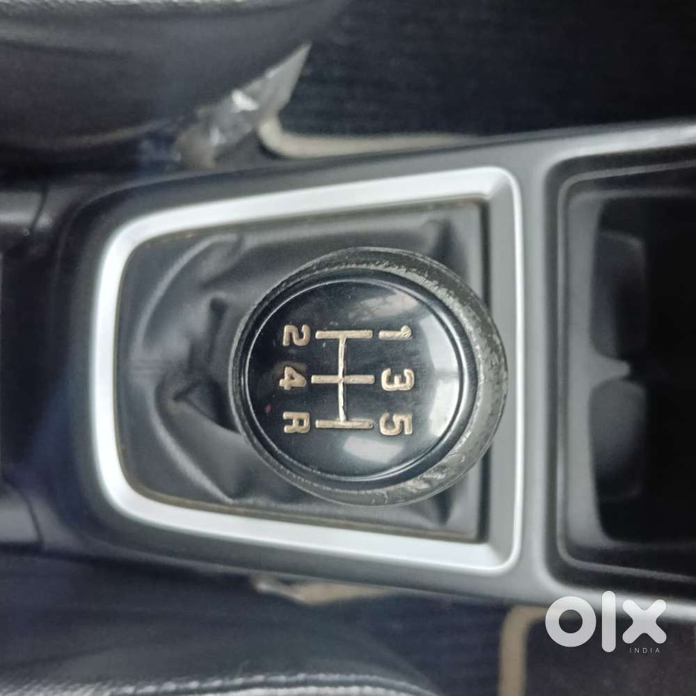 Maruti Suzuki Swift Vxi + Manual, 2023, Petrol