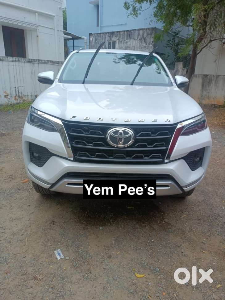 Toyota Fortuner [2021-ongoing] 2.8 2wd Diesel At, 2022, Diesel