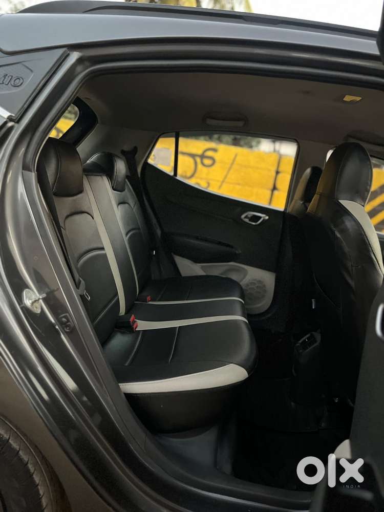 Hyundai Grand I10 Nios Sportz Dual Tone, 2021, Petrol