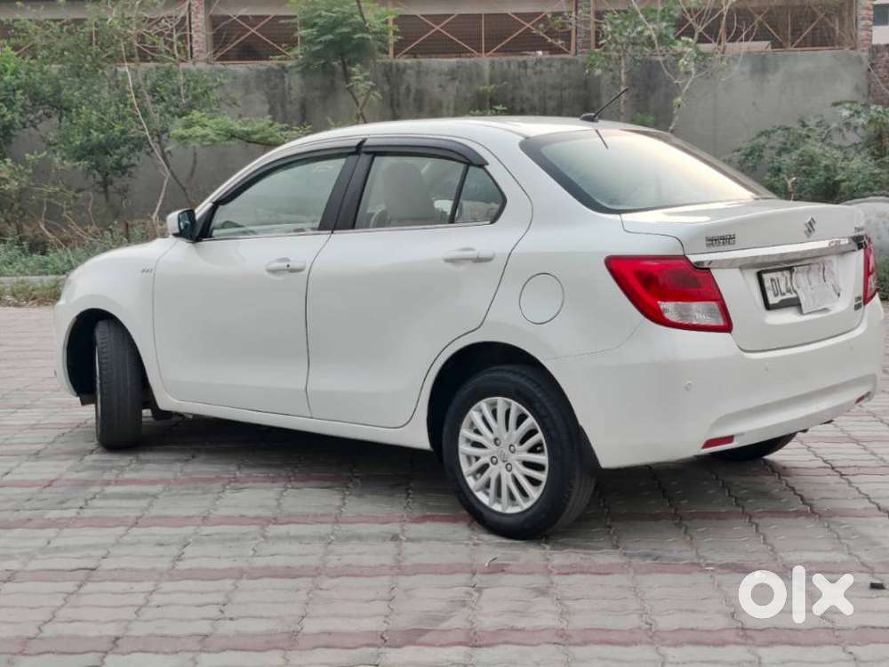 Maruti Suzuki Dzire 1.2 Zxi Amt, 2017, Petrol