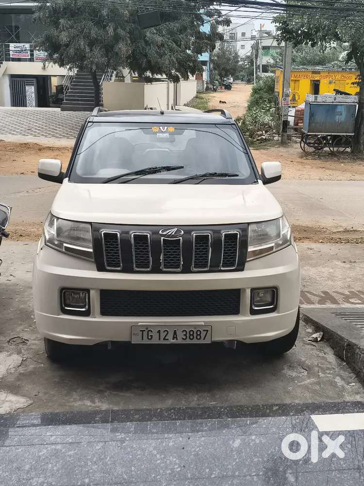 Mahindra Tuv 300 2016 Diesel 97000 Km Driven
