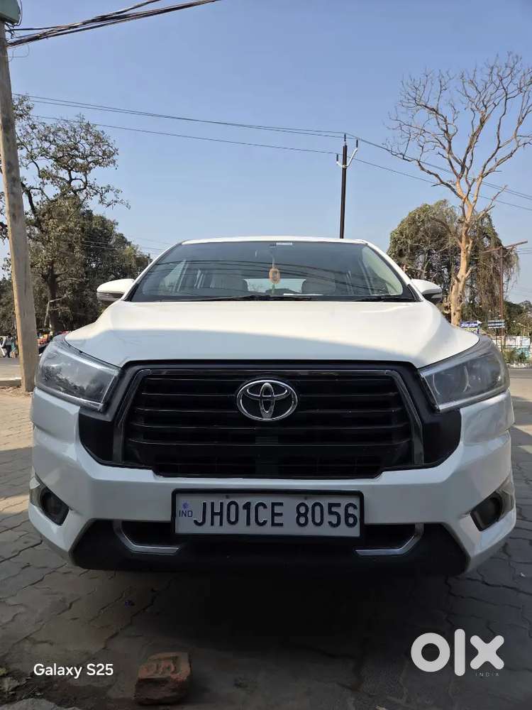 Toyota Innova Crysta 2016 Diesel 192000 Km Driven