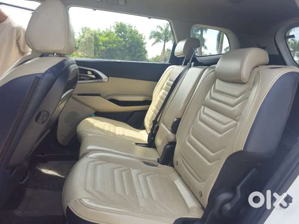 Kia Carens 2024 Diesel Well Maintained