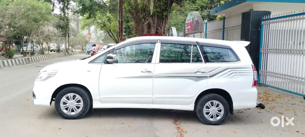 Toyota Innova 2012-2013 2.5 G (diesel) 7 Seater, 2015
