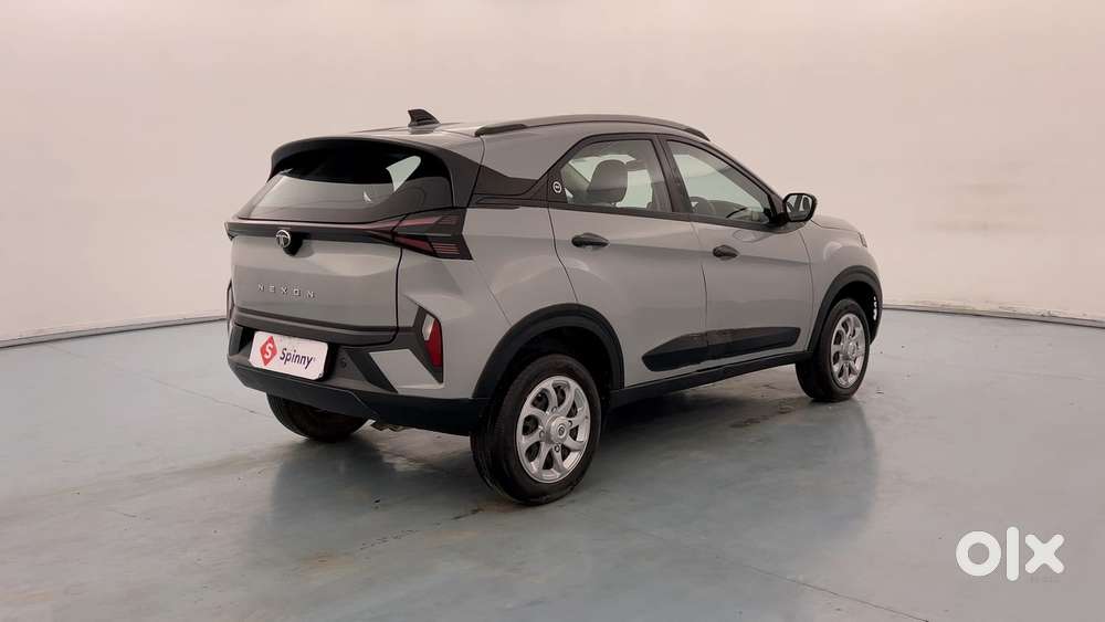 Tata Nexon Pure 1.2 Revotron Petrol 6 Mt, 2024, Petrol