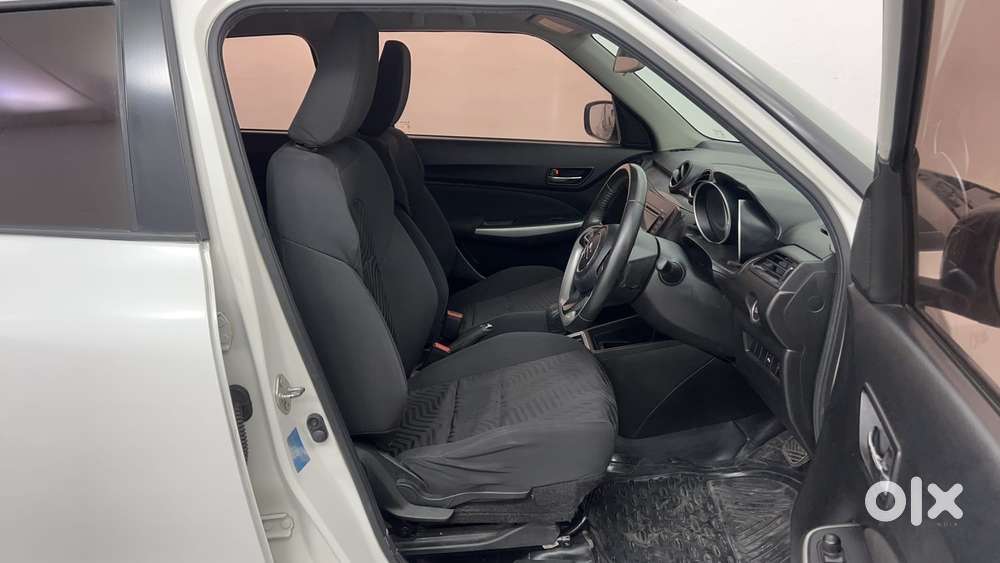 Maruti Suzuki Swift Amt Zxi, 2018, Petrol