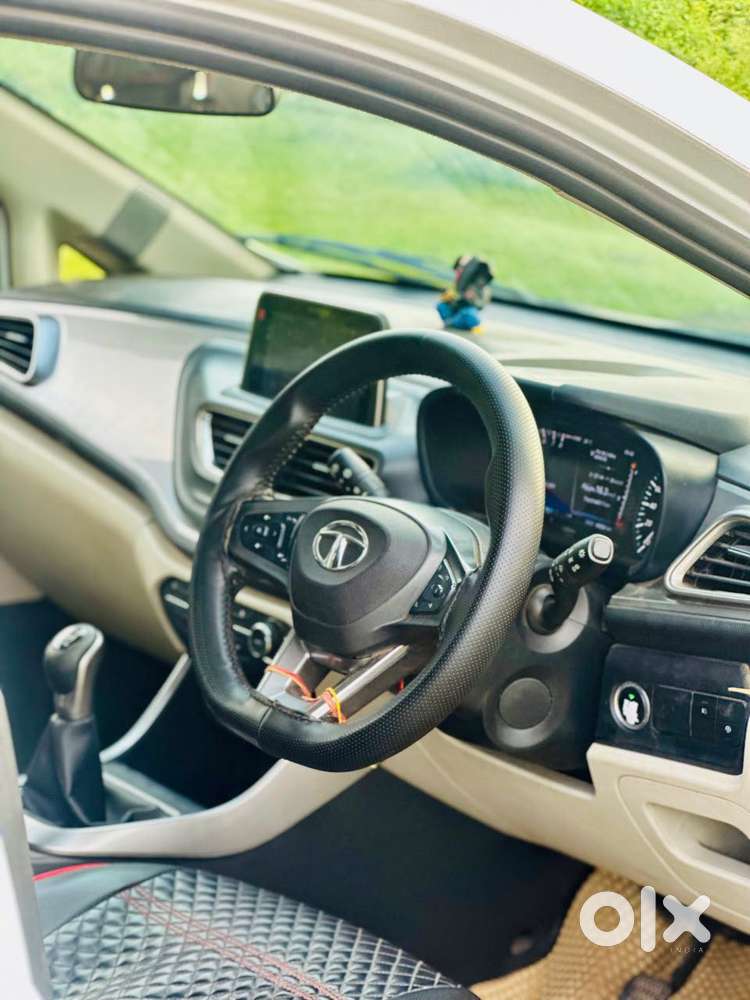 Tata Altroz 1.2 Xz (o), 2021, Petrol