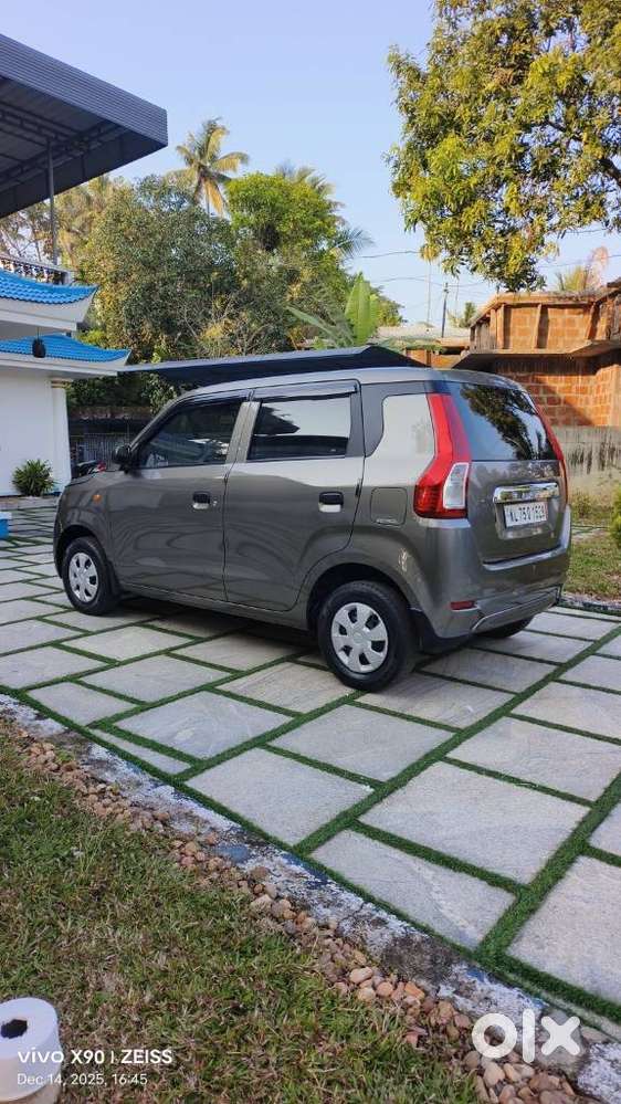 Maruti Suzuki Wagon R Lxi Optional, 2023, Petrol