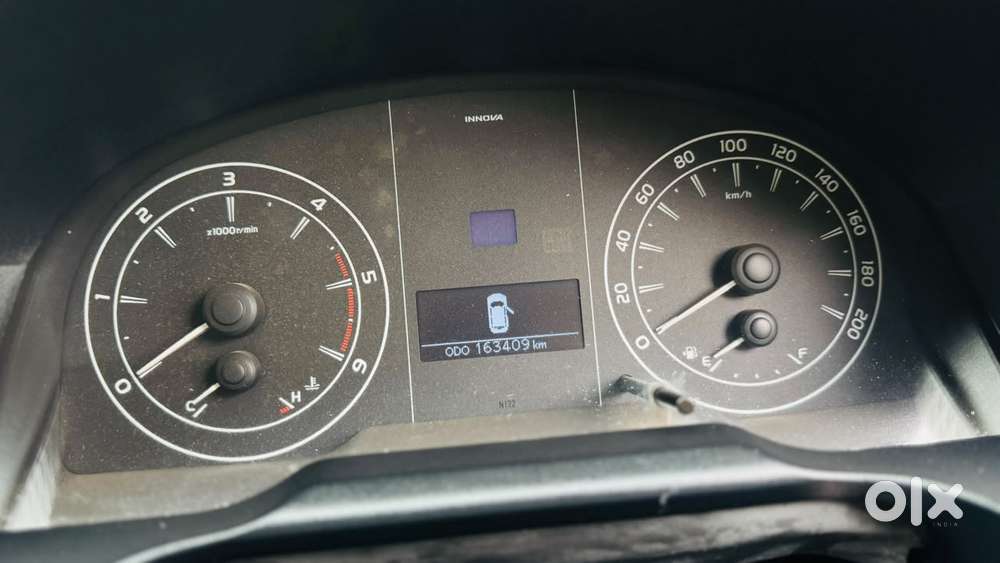 Toyota Innova Crysta [2020-ongoing] 2.4 Gx 7 Str, 2021, Diesel