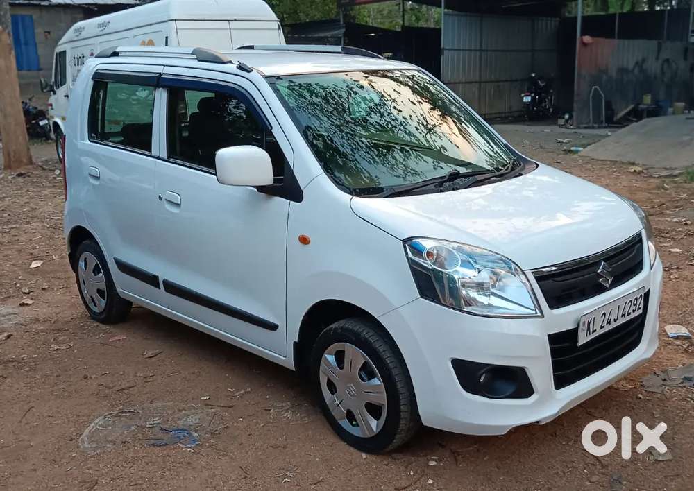 2014 Wagon R Vxi Bsiv