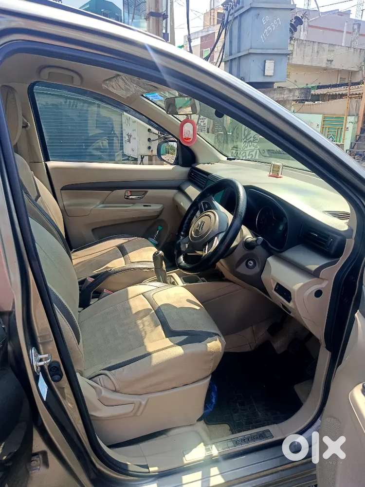 Maruthi Suzuki Ertiga Vxi 1.5 Smart Hybrid