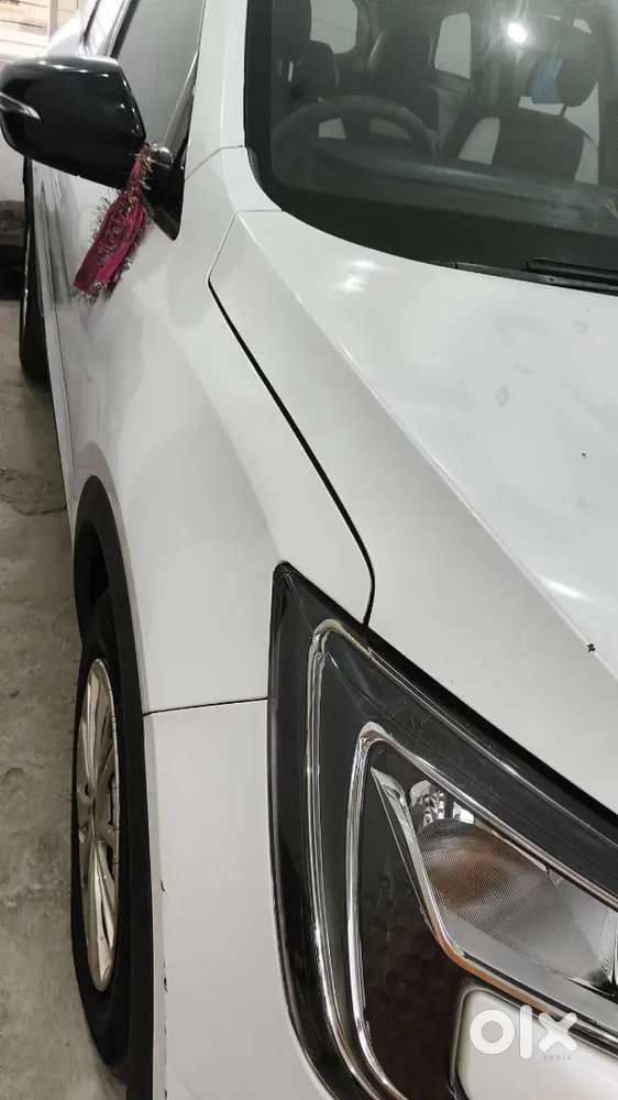 Mahindra Xuv700 Diesel 2022 November