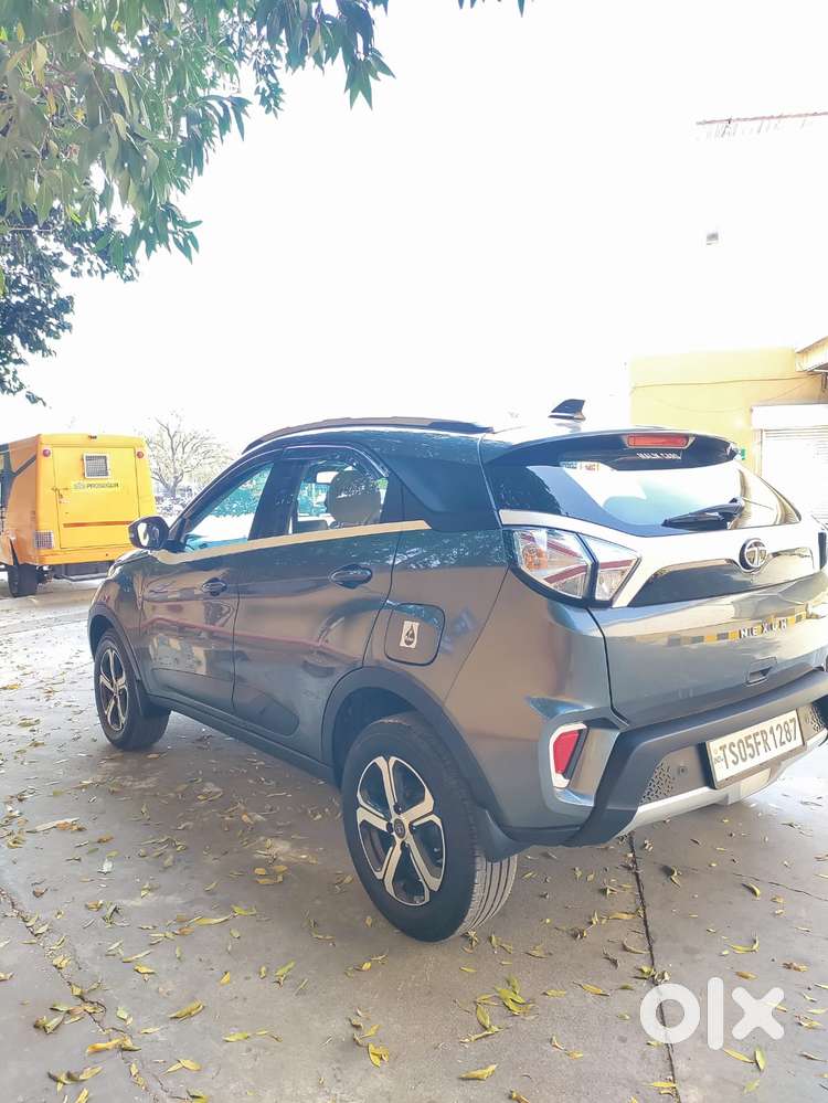 Tata Nexon 1.2 Revotron Xz Plus Premium, 2023, Petrol