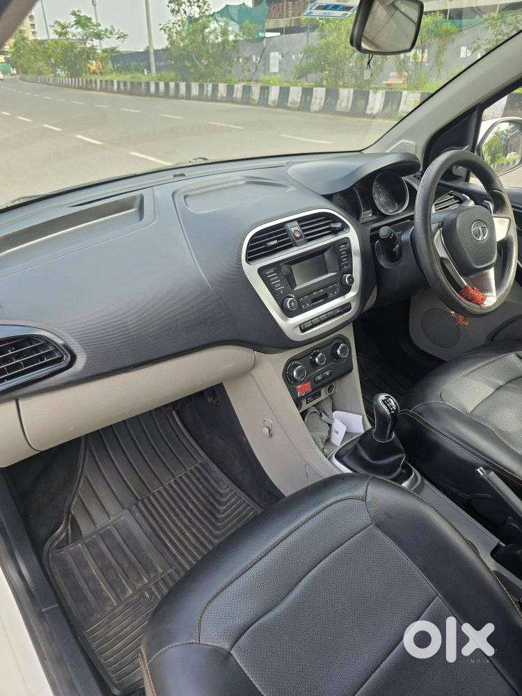 Tata Tiago 1.2 Revotron Xt, 2016, Petrol