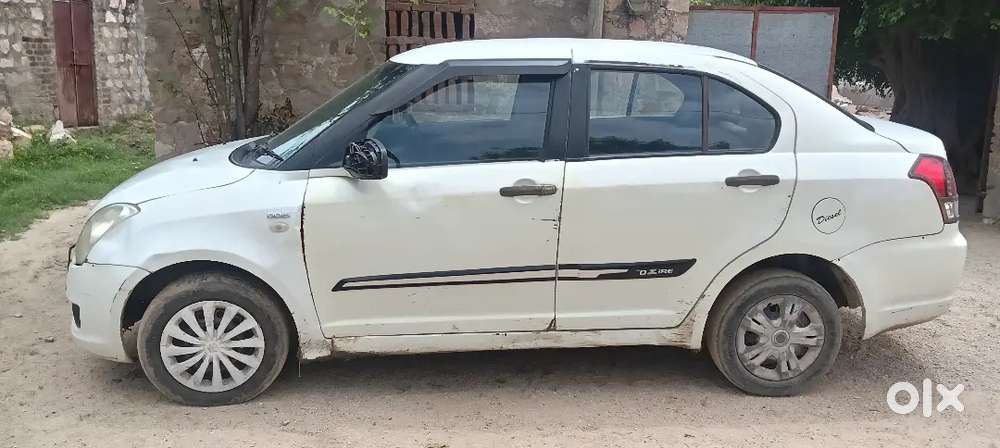 Maruti Suzuki Dzire 2011 Diesel Manual