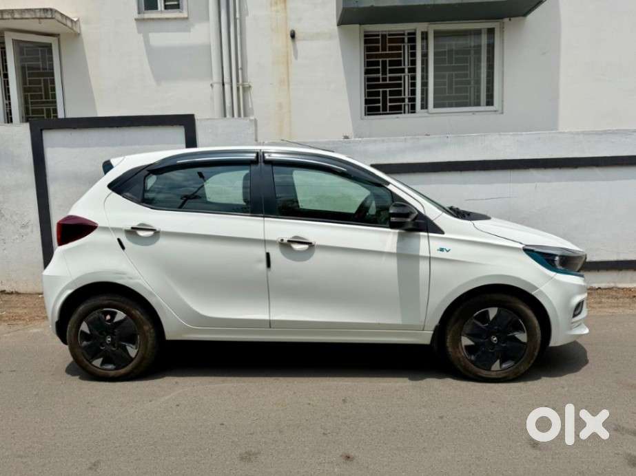 Tata Tiago 1.2 Revotron Xz Plus, 2023, Electric