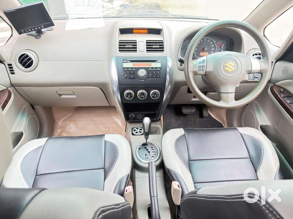 Maruti Suzuki Sx4 Zxi Automatic Bs-iv, 2010, Petrol