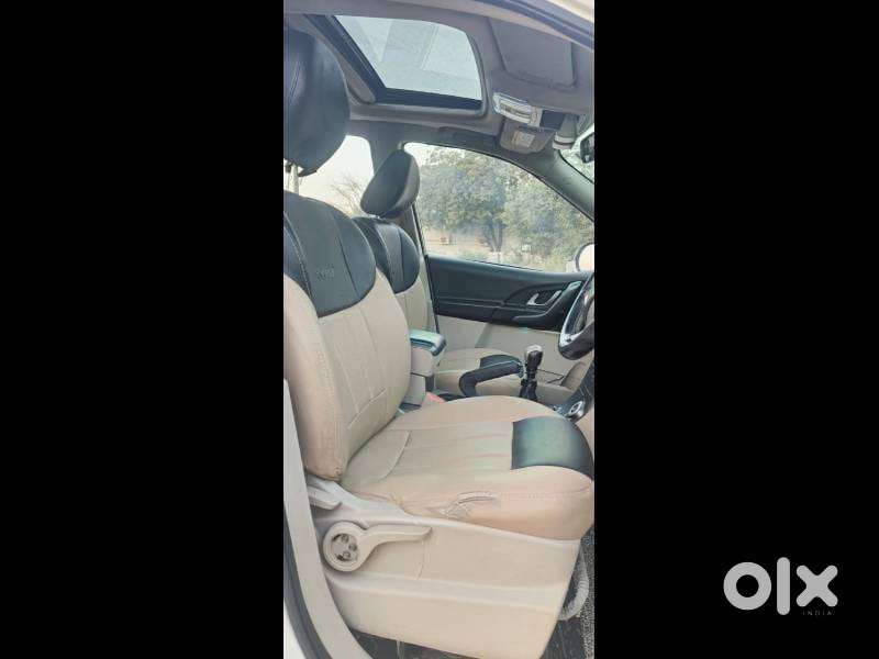 Mahindra Xuv500 W9, 2018, Diesel