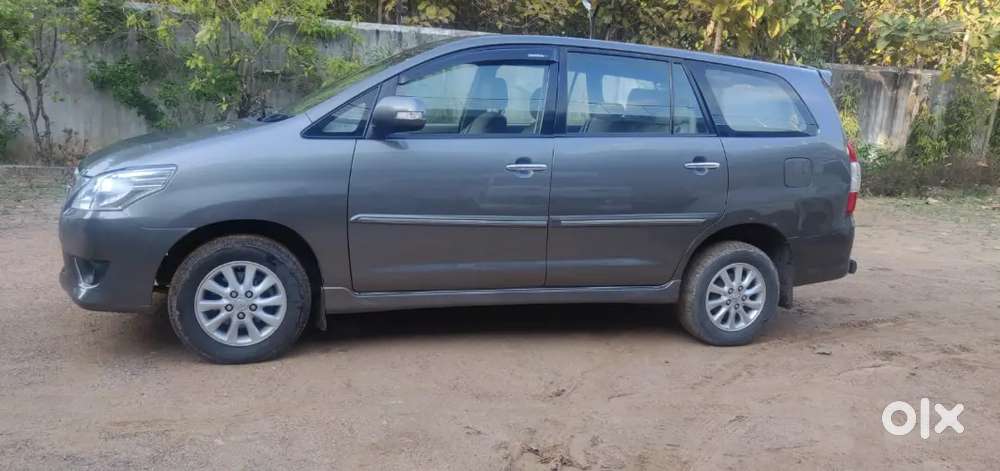 Toyota Innova 2.5 Diesel 2012
