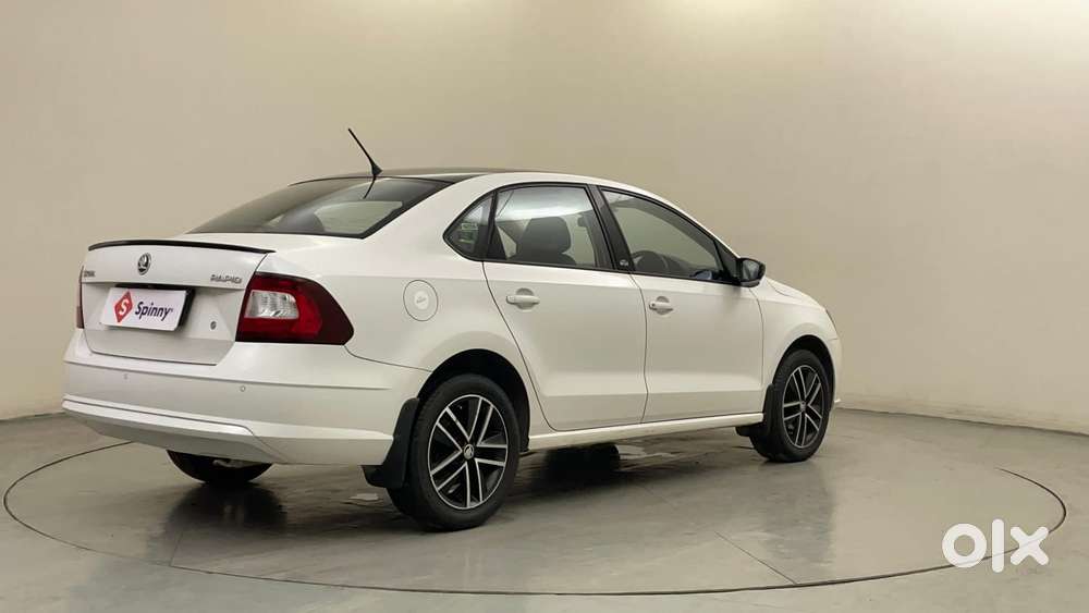 Skoda Rapid 1.6 Mpi At Style, 2019, Petrol