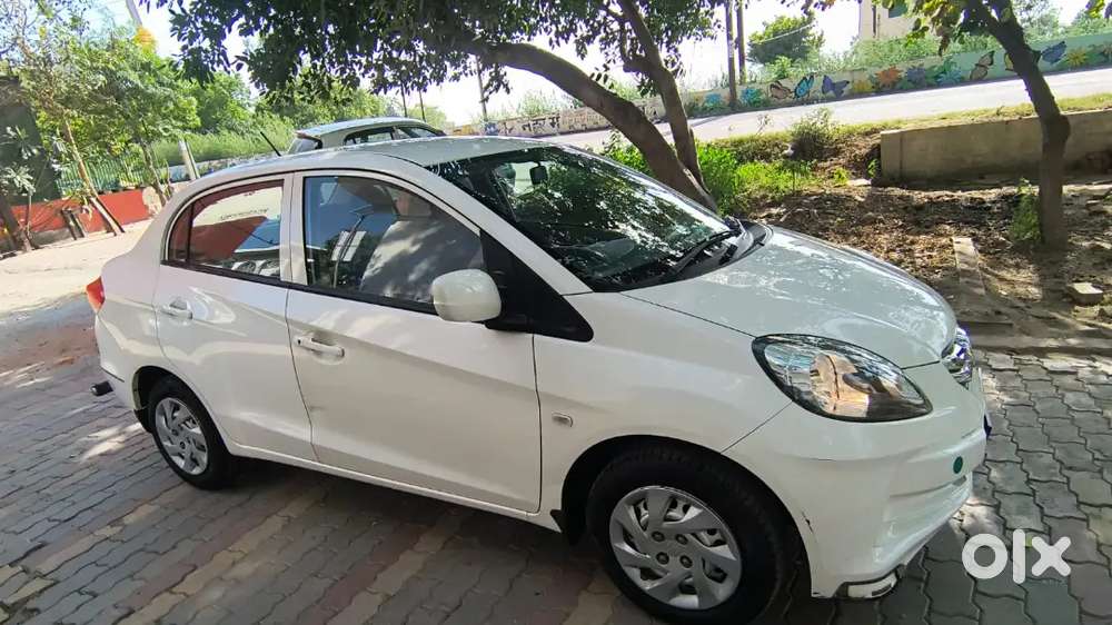Honda Amaze 2015 Petrol 38920 Km Driven