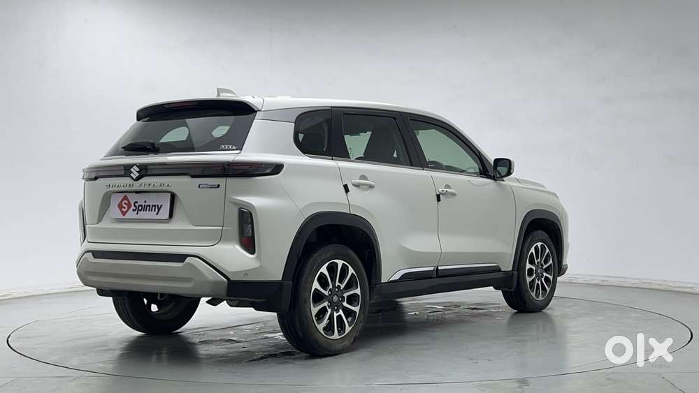 Maruti Suzuki Grand Vitara 1.5 Zeta Smart Hybrid At, 2023, Petrol