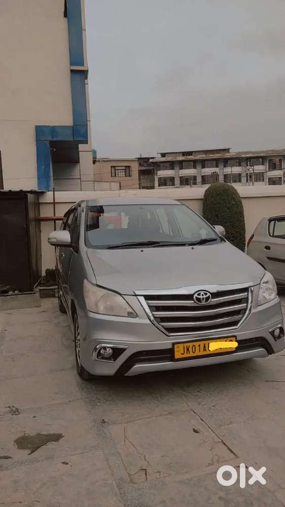 Toyota Innova 2.5 V 2015 Diesel