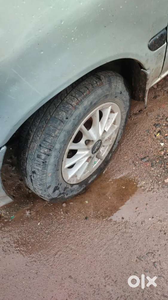Maruti Suzuki Zen Estilo Lxi Petrol 2002