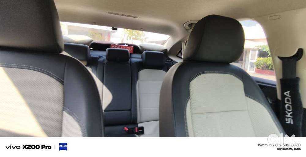 Skoda Slavia Anniversary Edition 1.5l Tsi Dsg, 2024, Petrol