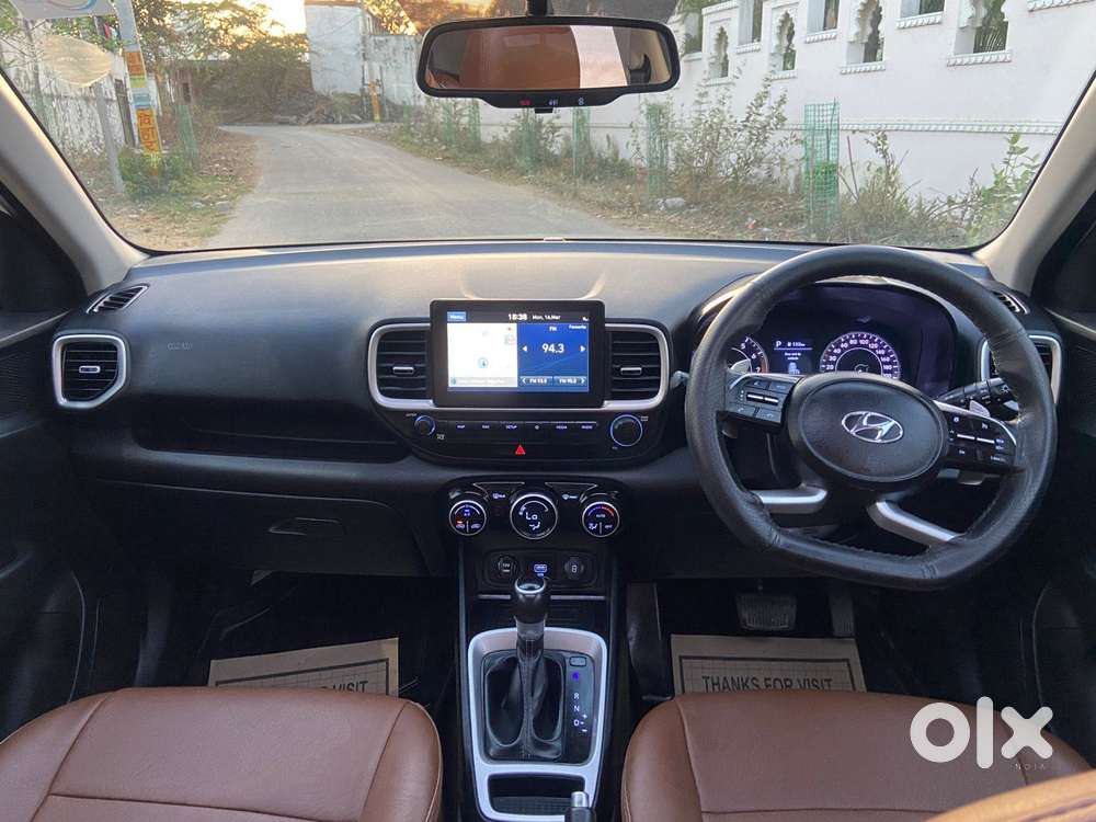 Hyundai Venue 1.0 Sx Plus Turbo Dct Dual Tone, 2020, Petrol