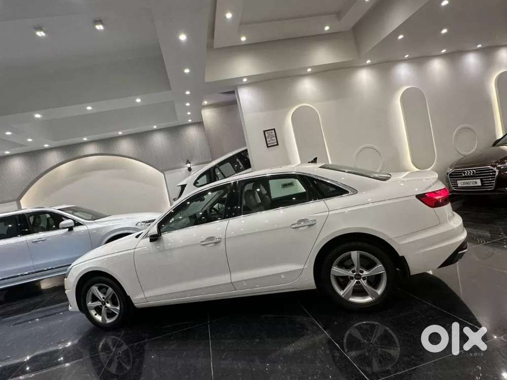 Audi A4 2.0 Premium 40 Tfsi, 2023, Petrol