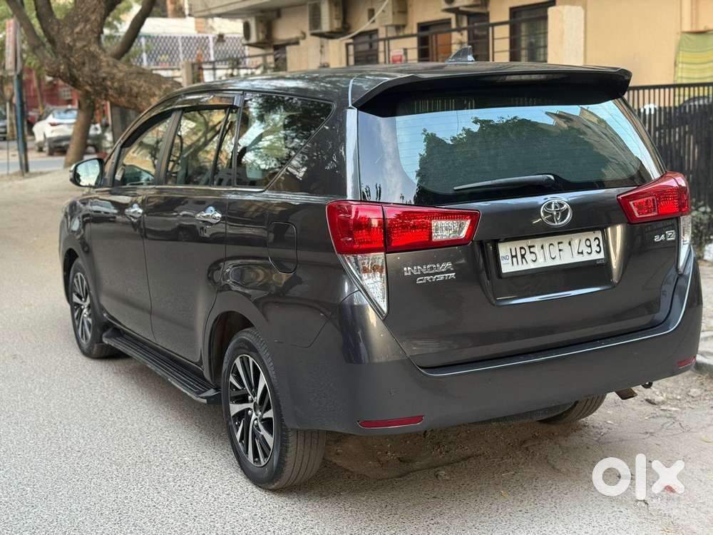 Toyota Innova Crysta [2020-ongoing] 2.4 Zx At 7 Str, 2021, Diesel