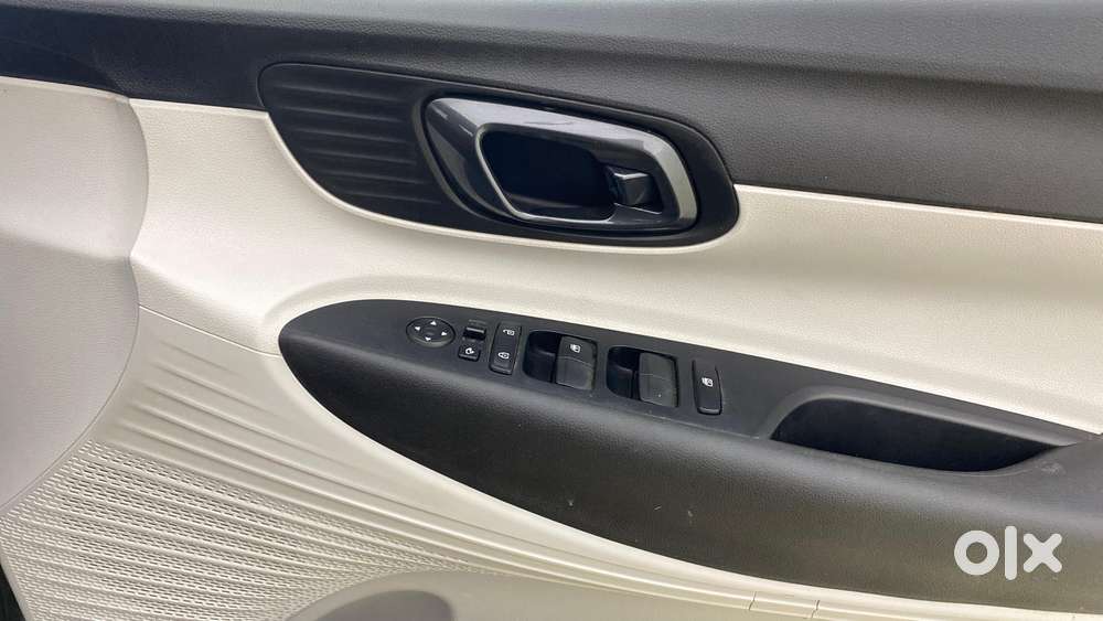 Hyundai New I20 1.2 Sportz Ivt, 2024, Petrol