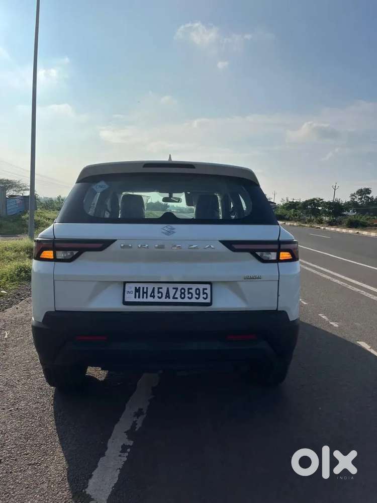 Maruti Suzuki Brezza Lxi Well Maintained