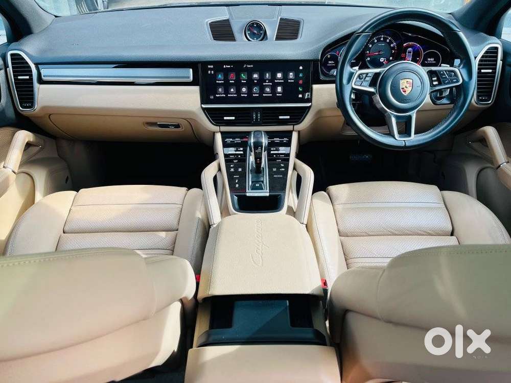 Porsche Cayenne Platinum Edition, 2023, Petrol