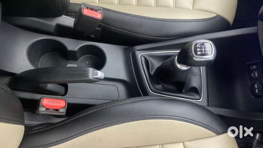 Hyundai Elite I20 Asta 1.2 (o), 2017, Petrol