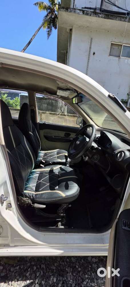 Hyundai Santro Magna, 2011, Petrol