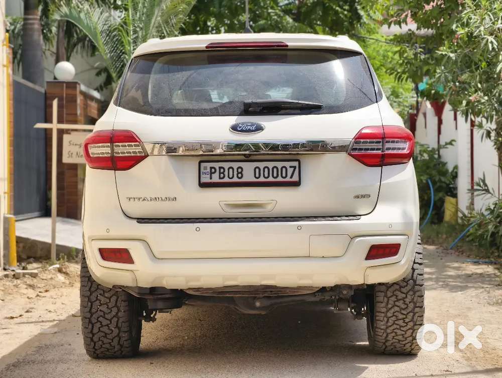 Ford Endeavour Vip Number Showroom Condition
